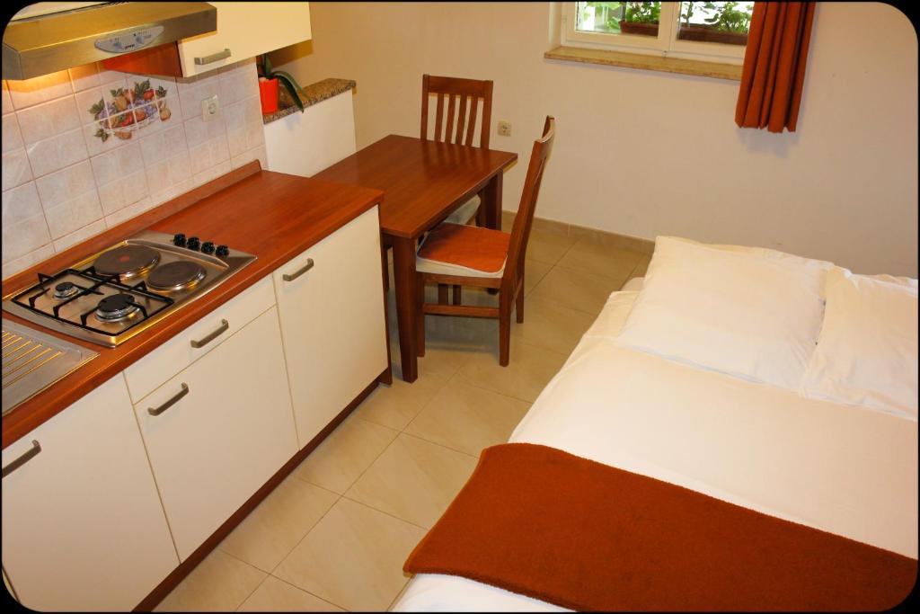 Gargamelo Pension Poreč Oda fotoğraf