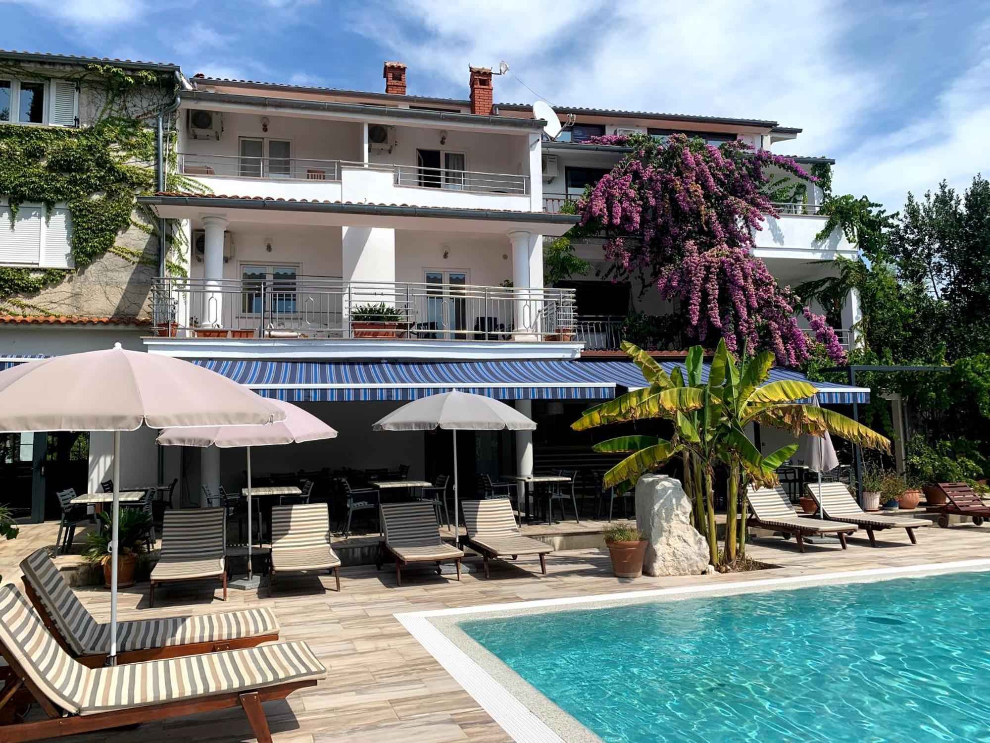 Gargamelo Pension Poreč Dış mekan fotoğraf